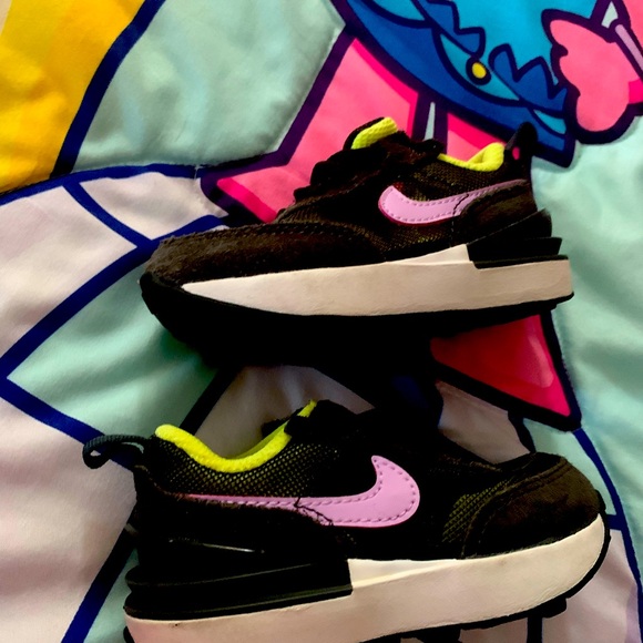 Toddler 5c Nike waffle - Picture 1 of 6